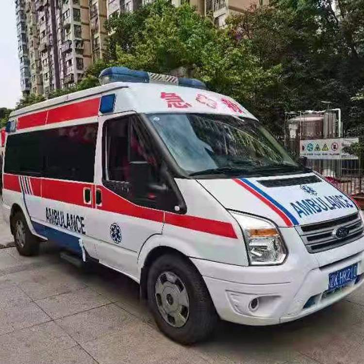 勐腊长途救护车护送病人返乡